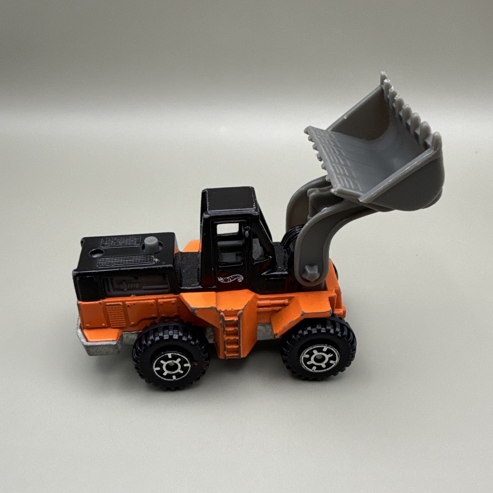 Hot Wheels Wheel Loader: Orange and Black