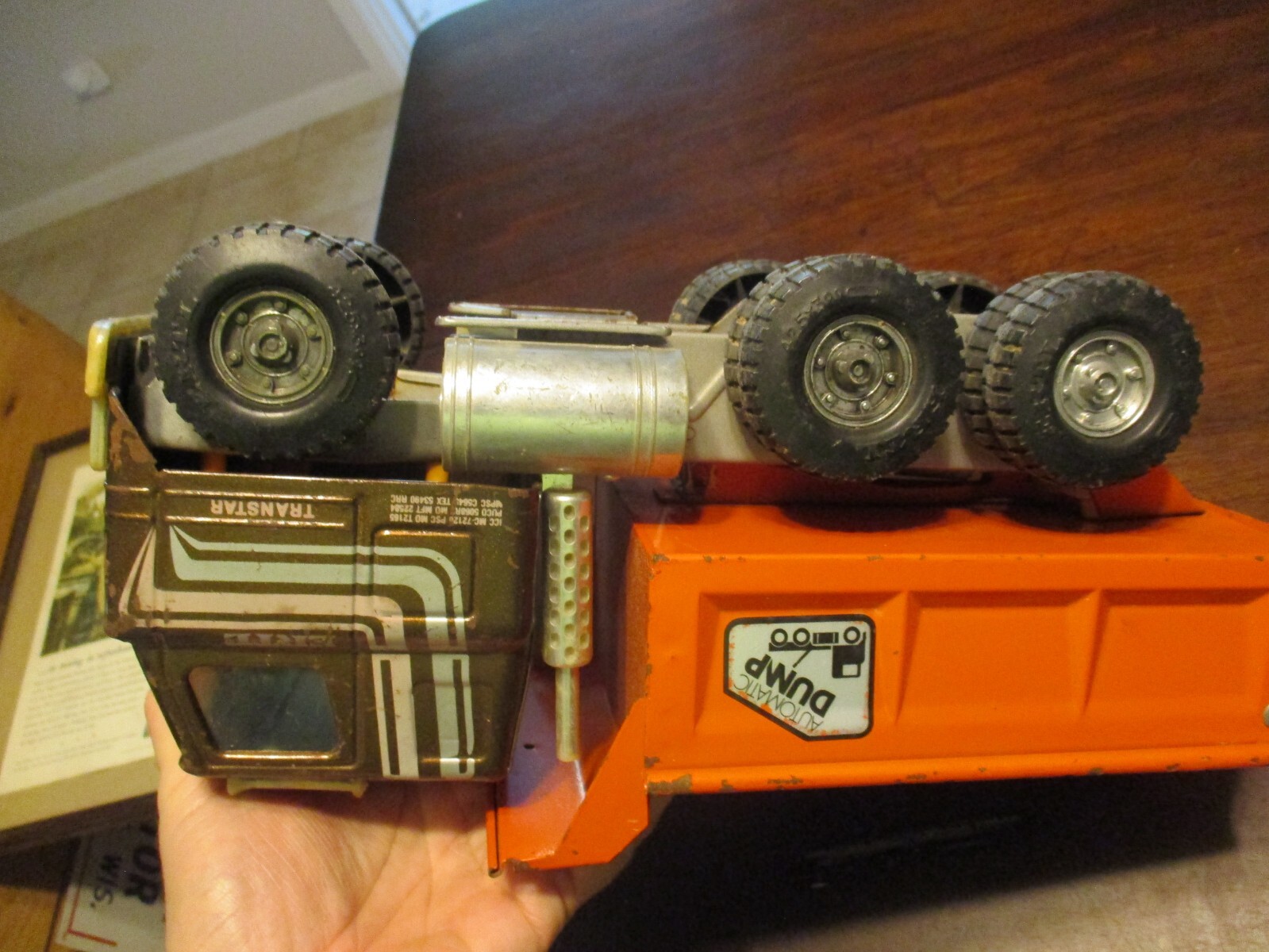 Vintage ERTL Transtar Automatic Dump Truck Hydraulic Lift International Truck