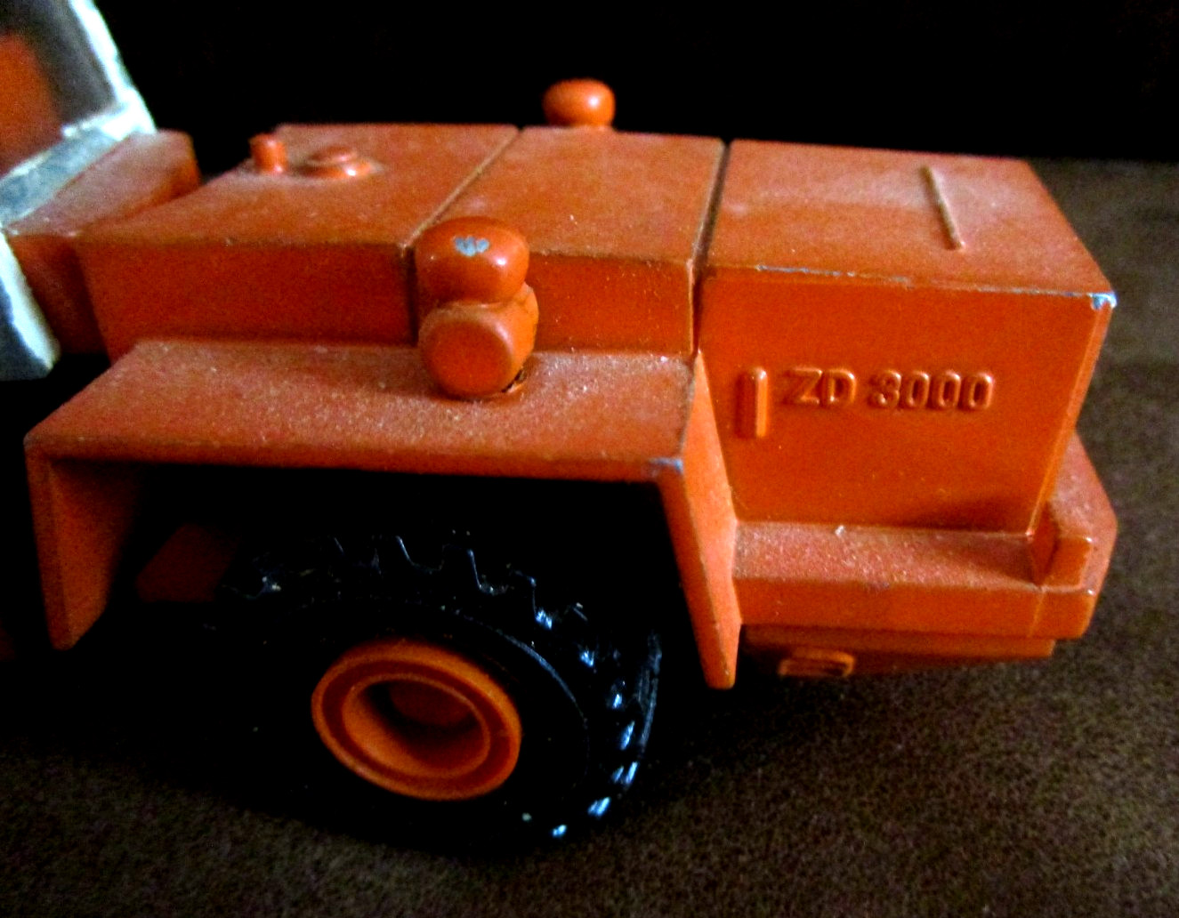 NZG ZETTELMEYER Dozer ZD 3000 1/50