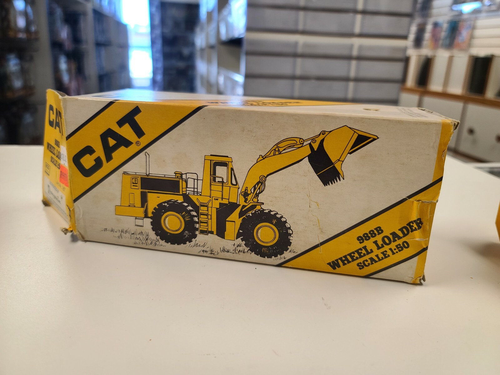 NZG 1:50 CAT 988B Wheel Loader No.167 Die Cast Construction Caterpillar Germany