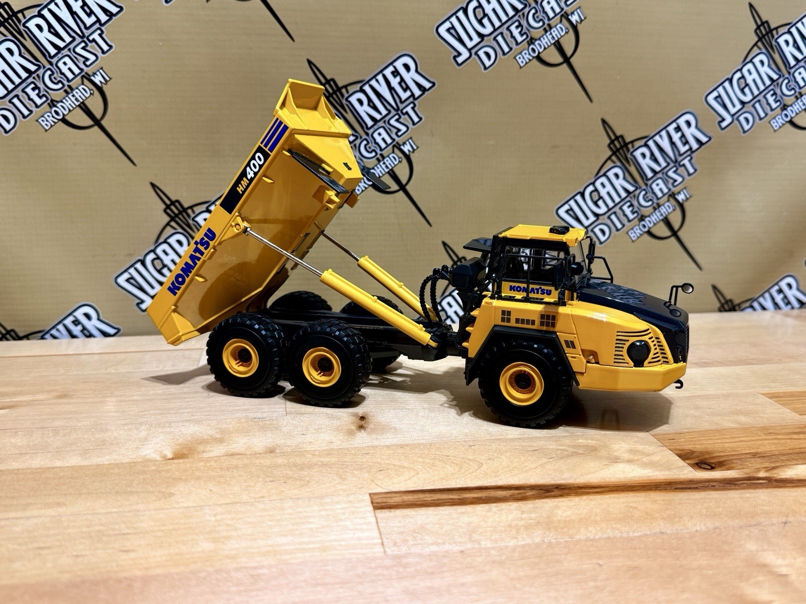 1:50 Komatsu HM400-5 Articulated Dump Truck First Gear Farm Toy