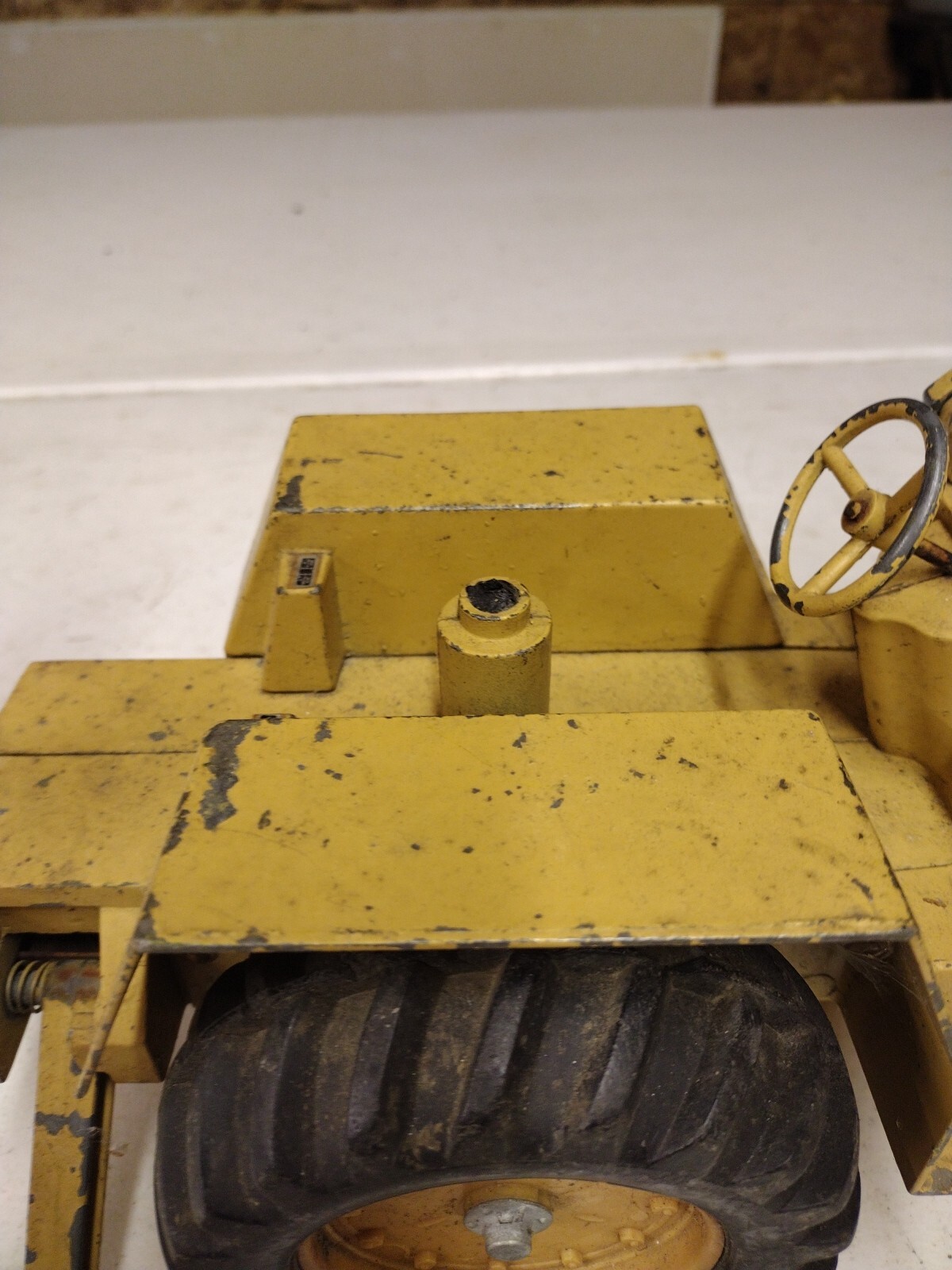 Vintage ERTL Ford 755 Backhoe Front Loader 1/12 Scale For Restore