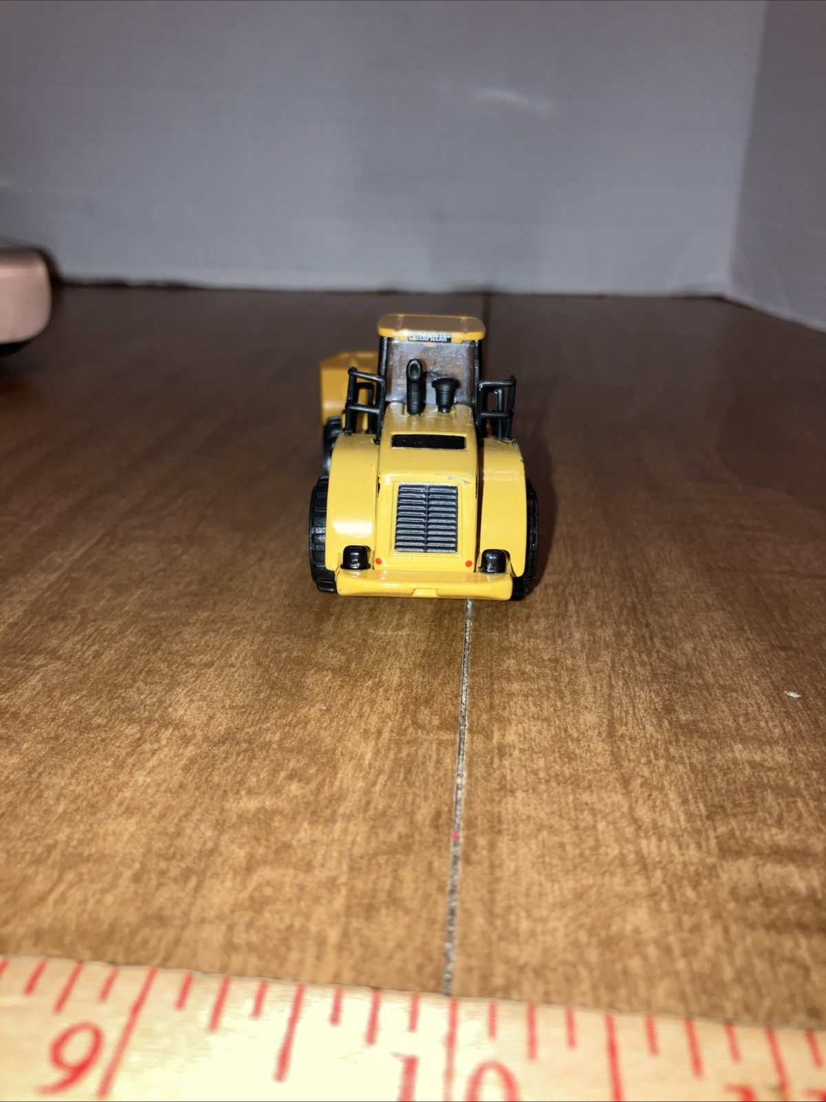 Norscot Cat Caterpillar Wheel Loader 950G Collectible Measurements For Scale