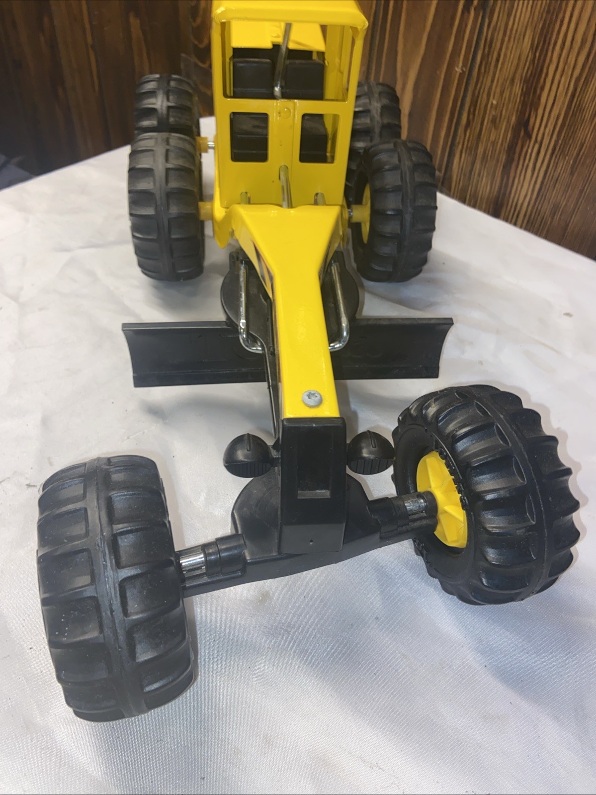 Tonka Road Grater Metal / Plastic 2012 Hasbro Funrise #92510 Never Played With