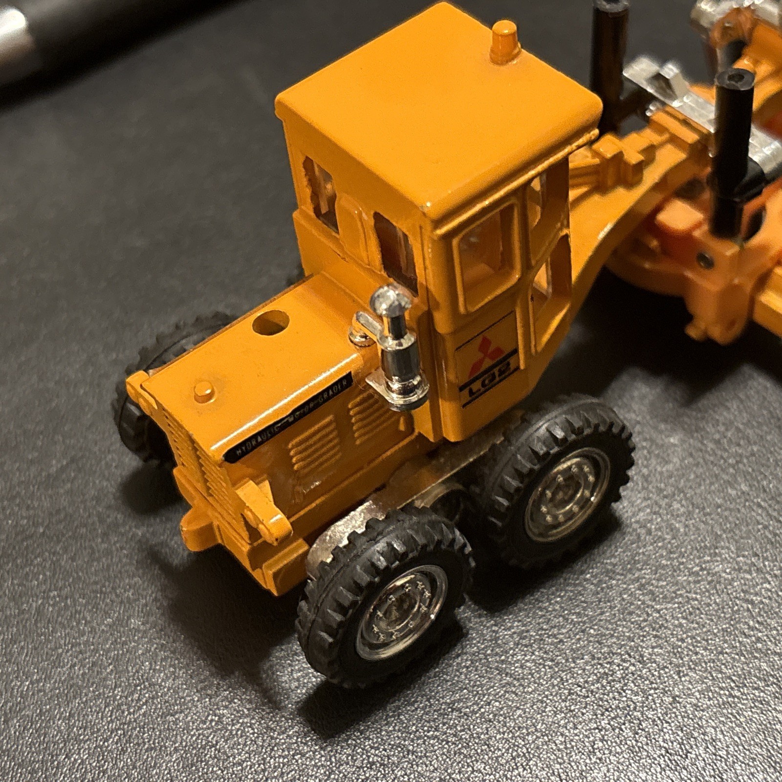 1978 Shinsei Mini Power 1/68 Mitsubishi Hydraulic Motor Grader No. 26