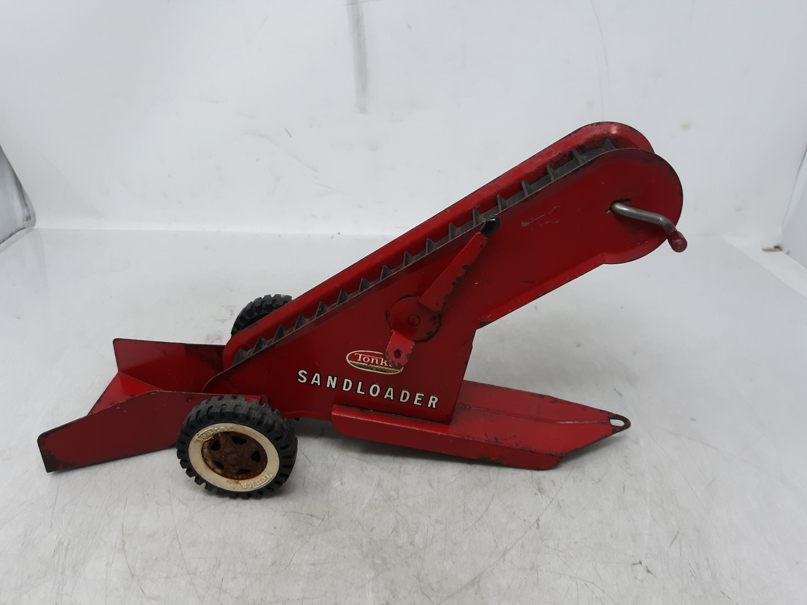 Vintage Tonka Red Sandloader – Pressed Steel Toy, 1950s-1960s Collectible