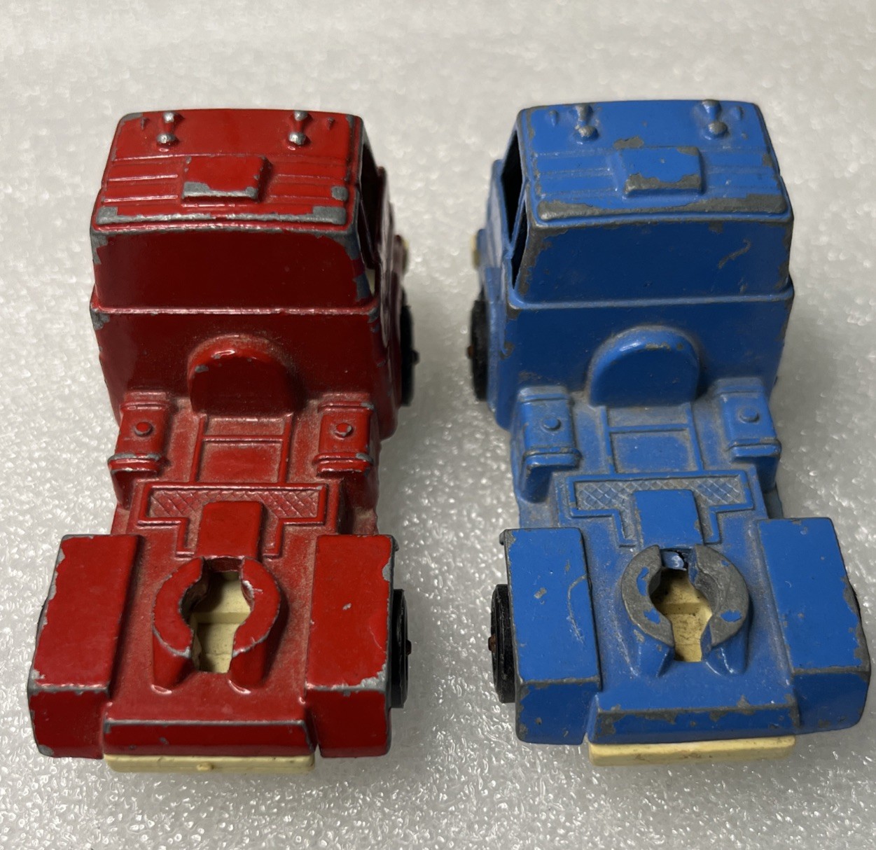 Vintage Tootsie Toy Small RED & BLUE Truck S-62