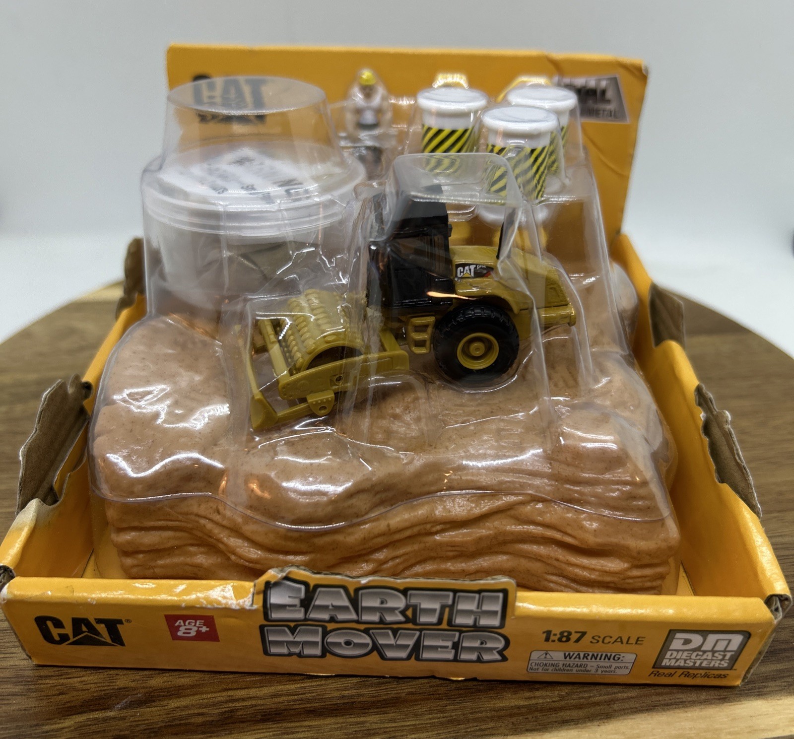 Diecast Masters CAT 1:87 Earth Movers set of 2 license by CAT Metalconstruction