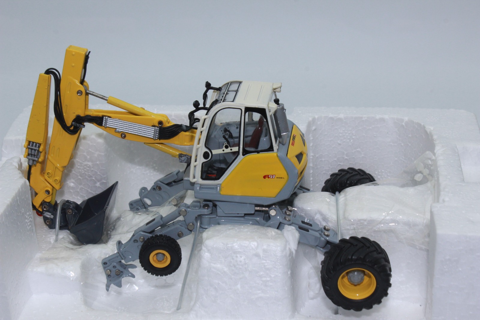 R.O.S. 181.7 Menzi muck A91 Walking Excavator, Scale 1:50, New