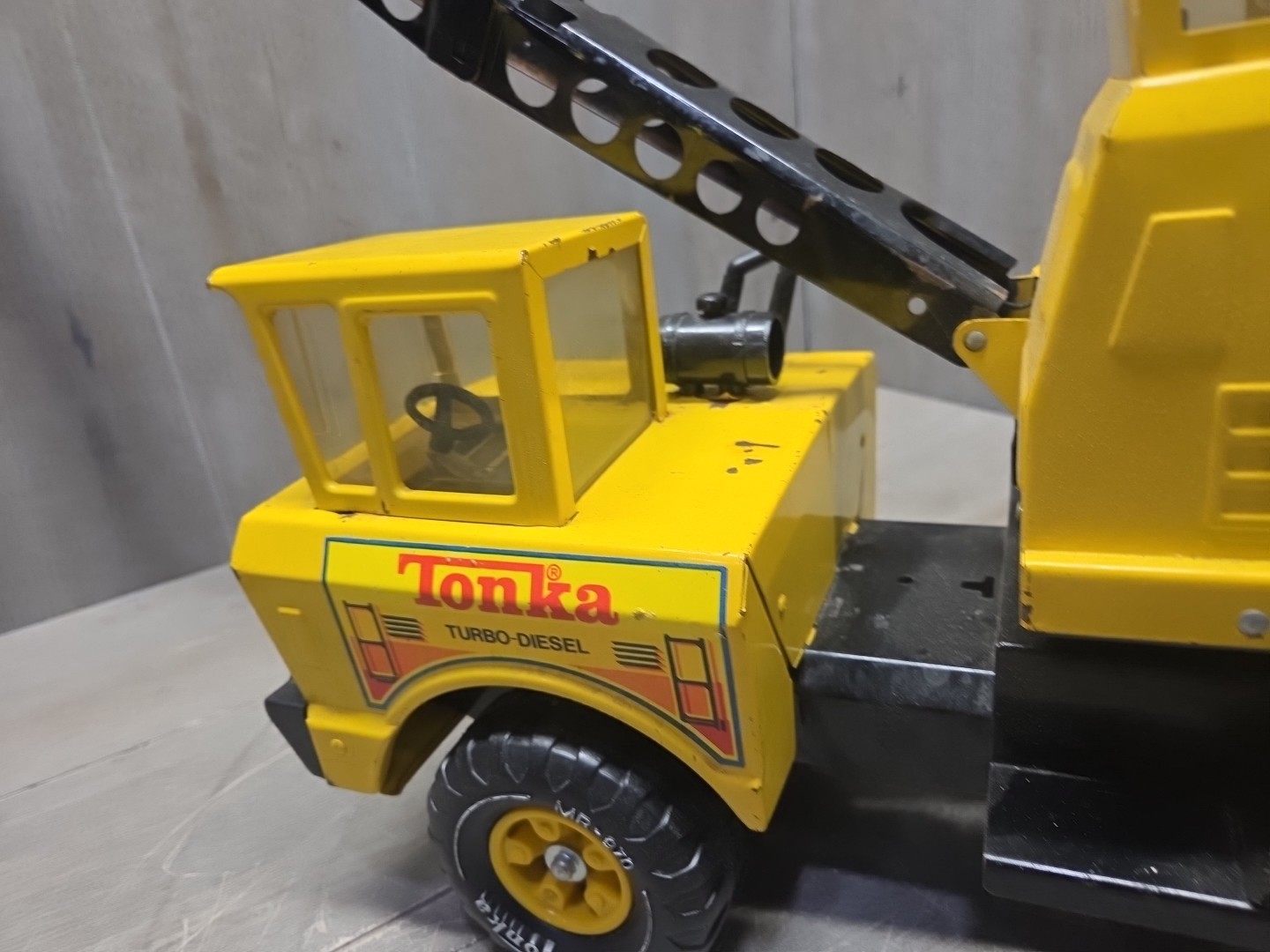 1970’s Tonka Turbo Diesel MR-970 Crane (Missing Clam)