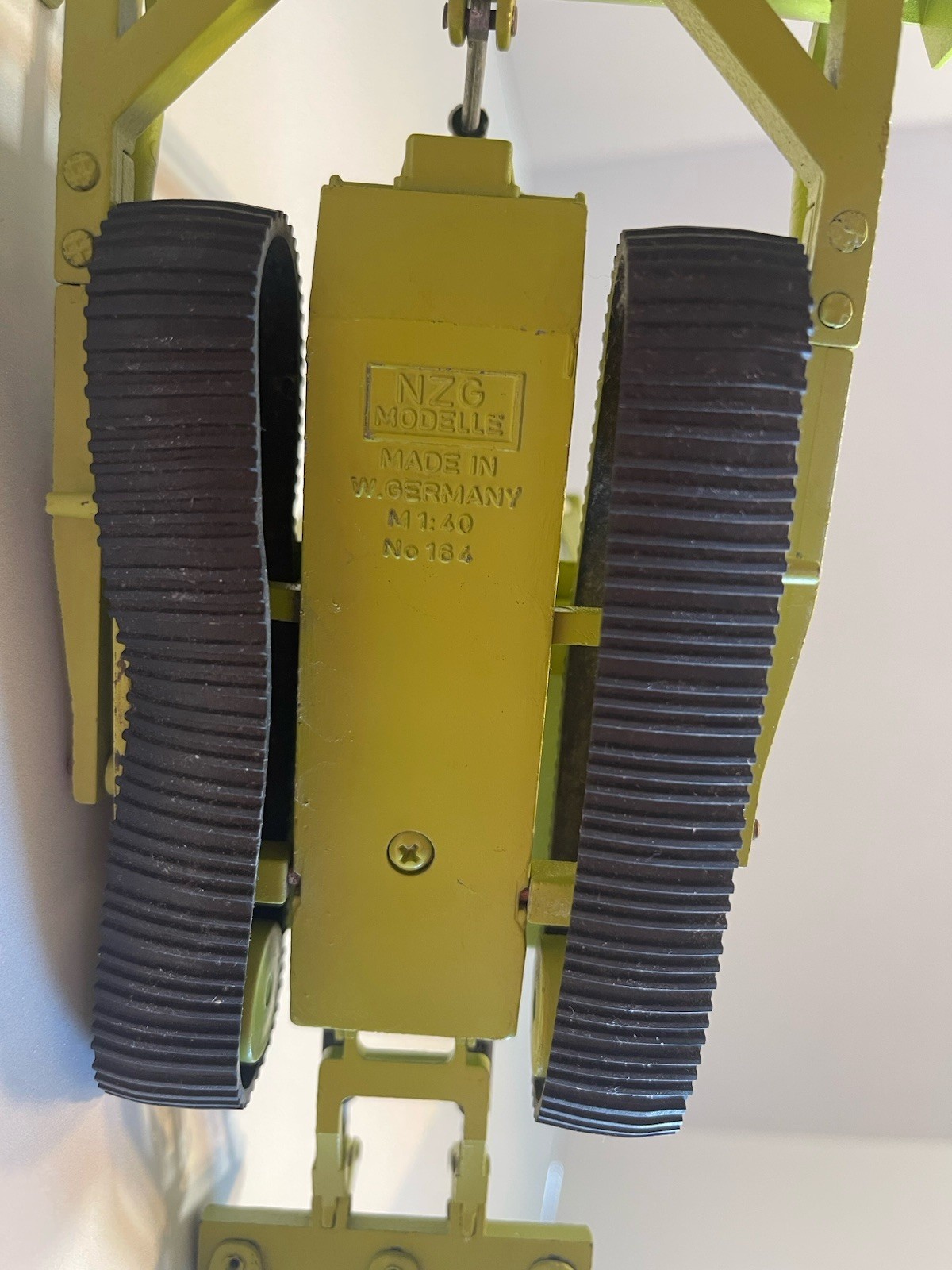 Terex 82-50 NZG Diecast Bulldozer Green Vintage 1:40 Crawler Excavator