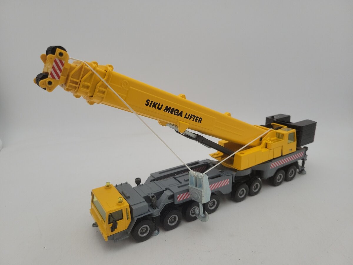 Siku 4311 1:55 Scale Super Series Mega Lifter Yellow Crane Diecast Metal Model