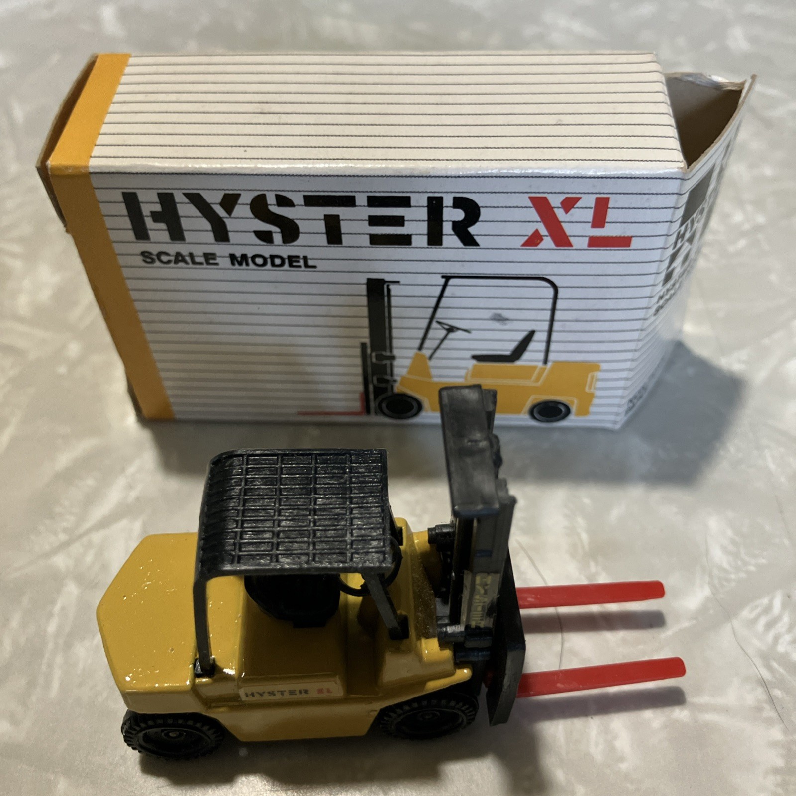 Hyster XL Scale Model Forklift Truck