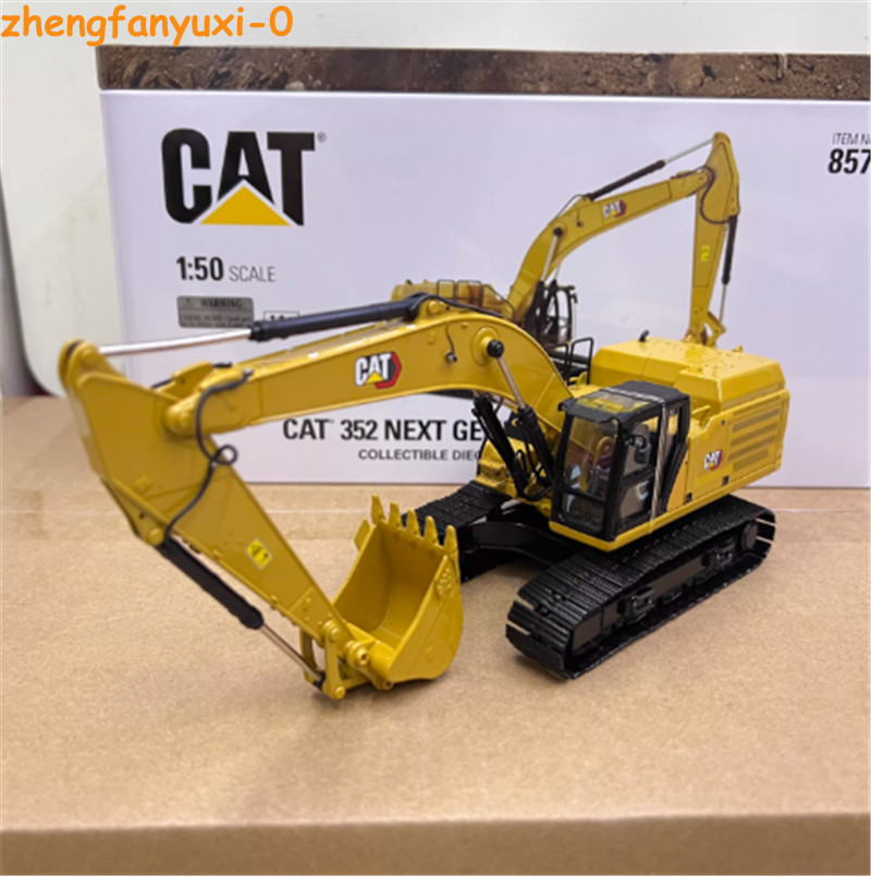 DM85792 1/50 Scale CAT 352 Excavator Limited Edition Diecast Model Collection