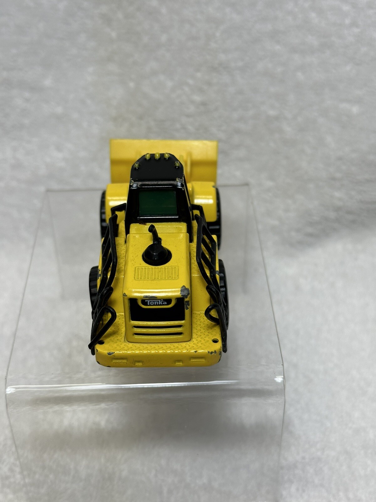 Tonka Diecast Front End Loader, Metal And Plastic. Bucket And Arms Work. Used
