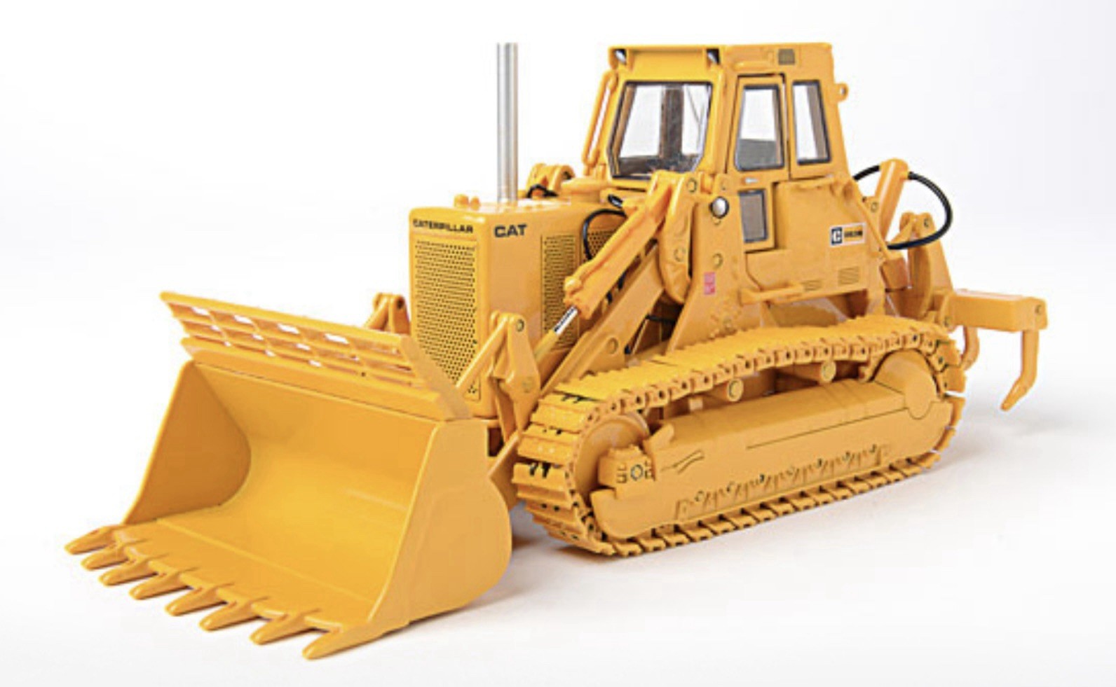 Caterpillar Cat 983B Track Loader Ripper Version – CCM 1:48 Brand New
