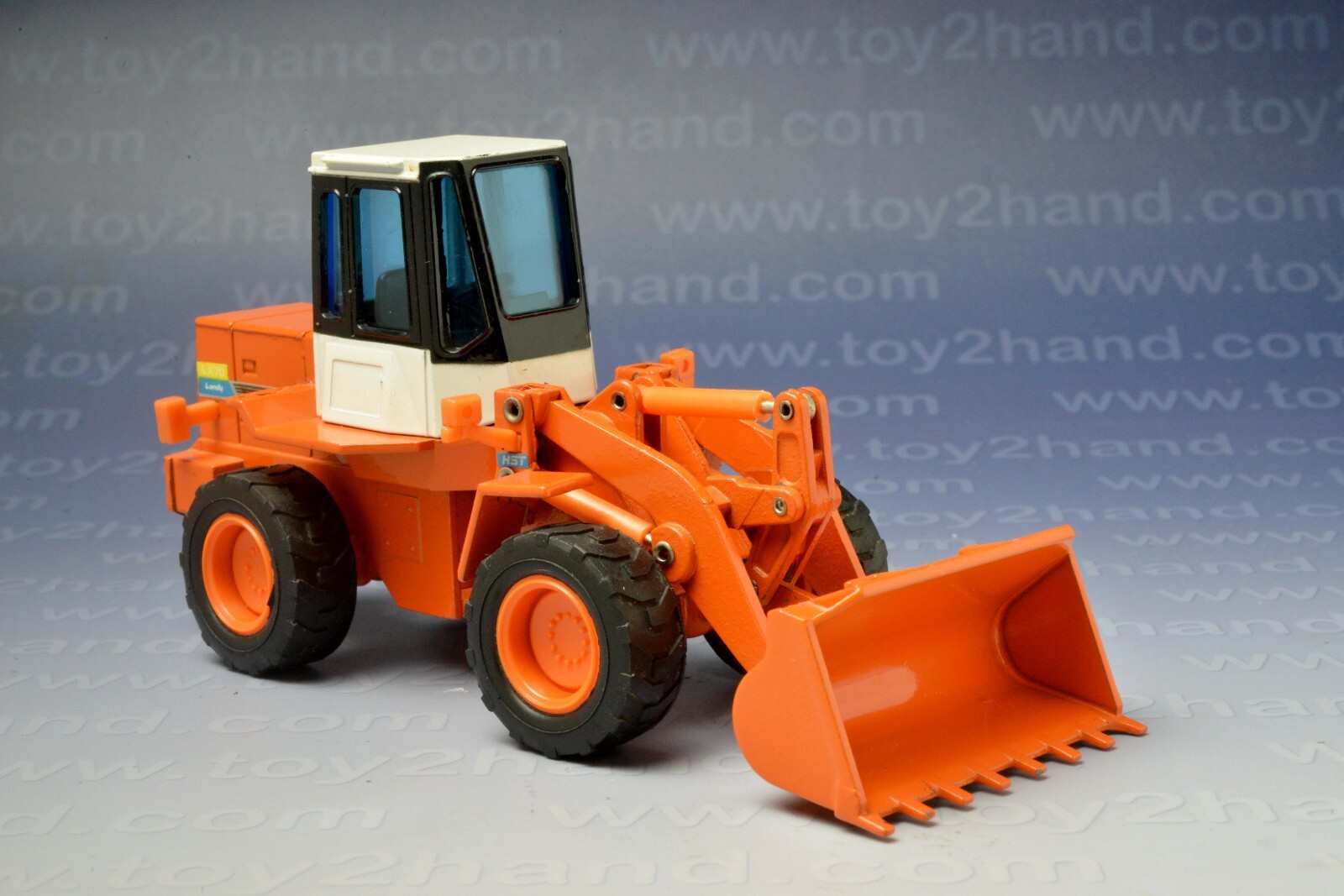 SHINSEI NO.90619-1 HITACHI LX70 SUPER WHEEL LOADER, JAPAN 1990 SCALE 1:40