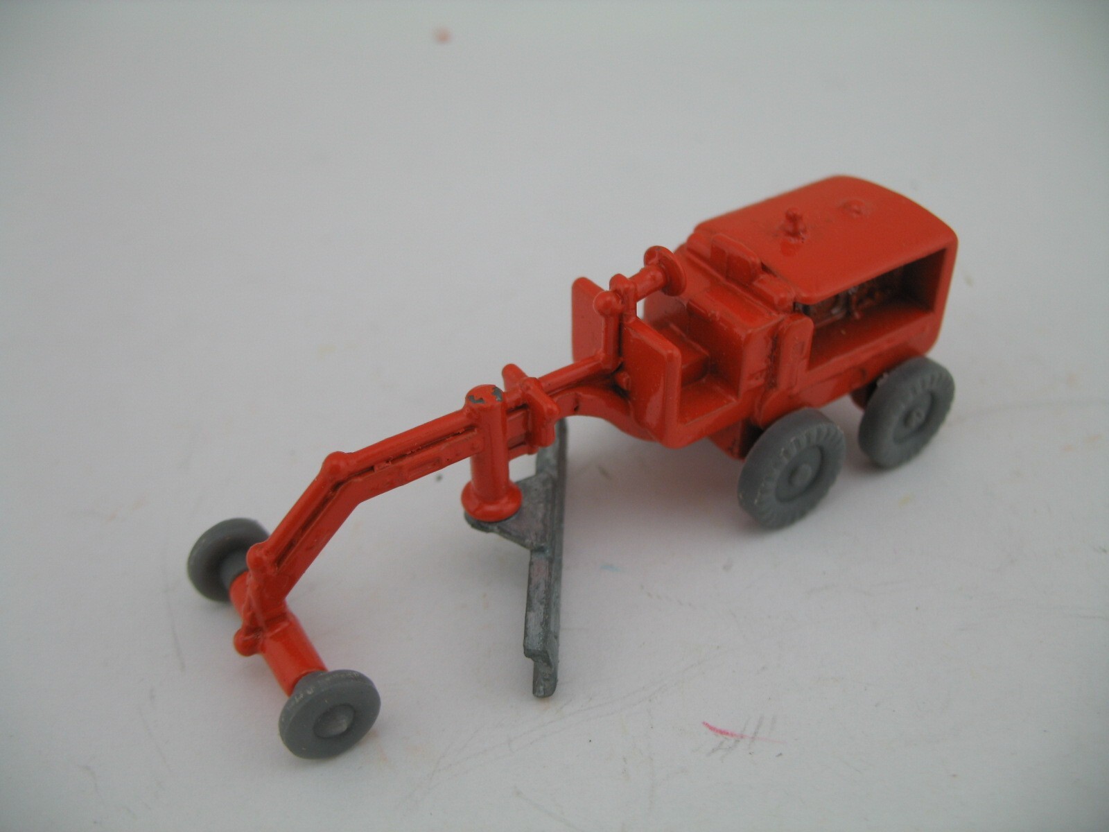 Way-Boy’s (France) Model 8: Road Grader, with Box, Niveleuse