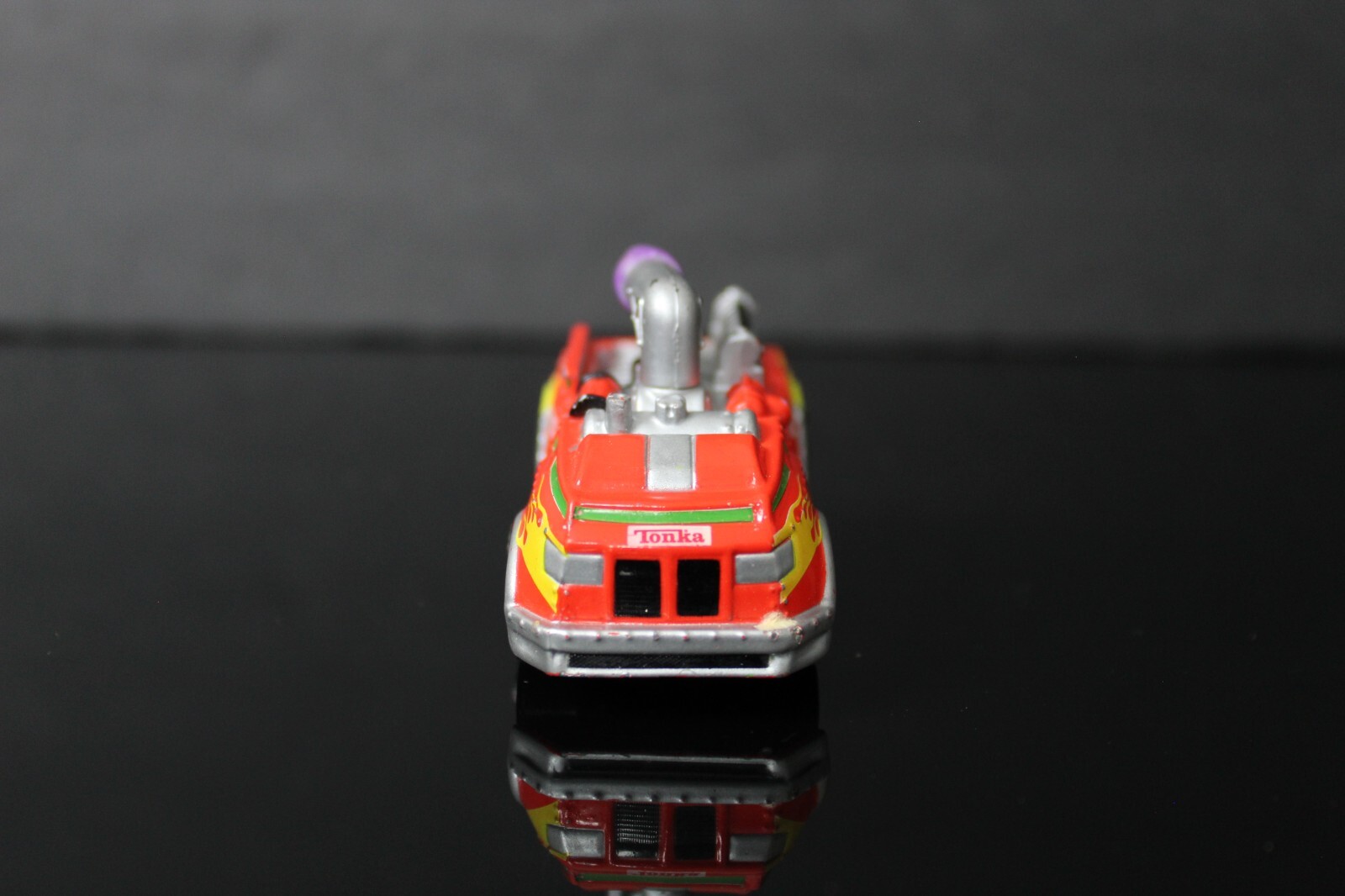 2005 Hasbro Maisto Tonka Fire Engine Truck Toy