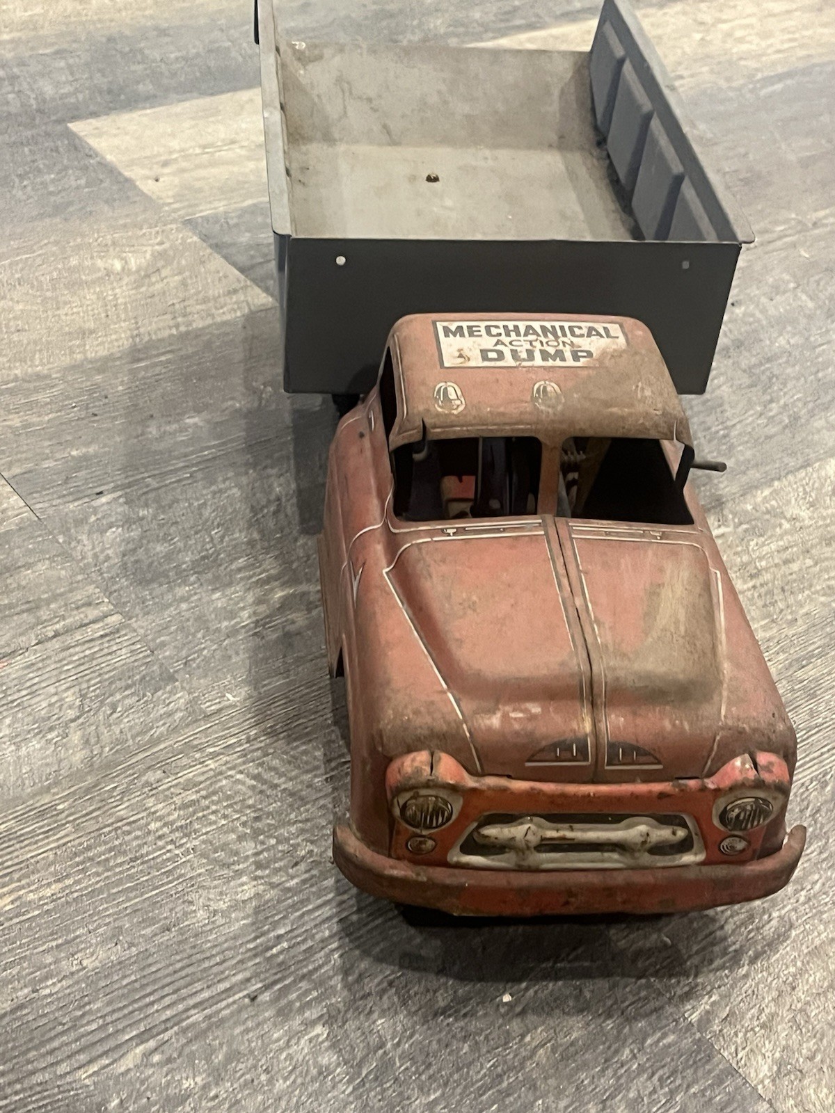 VTG. Marx Lamar Hydraulic Dodge Dump Truck Pressed Steel Mechanical Action (18
