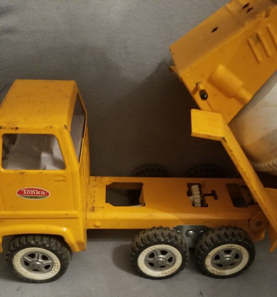 Tonka Cab Over Eng. Cement Mixer Truck Orange Steel, Whitewalls 1960’s