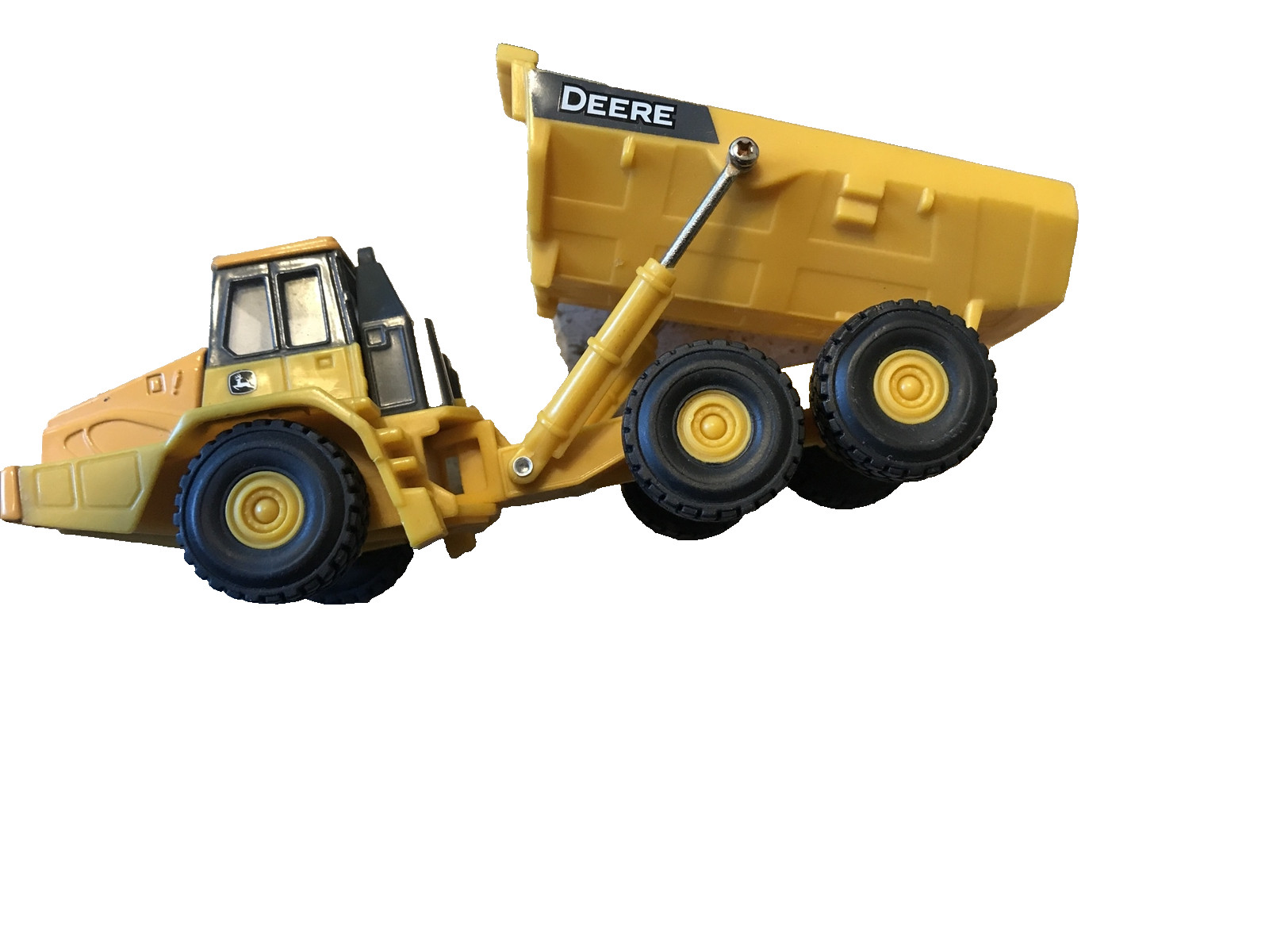 1/64 John Deere Off Road Dump Truck