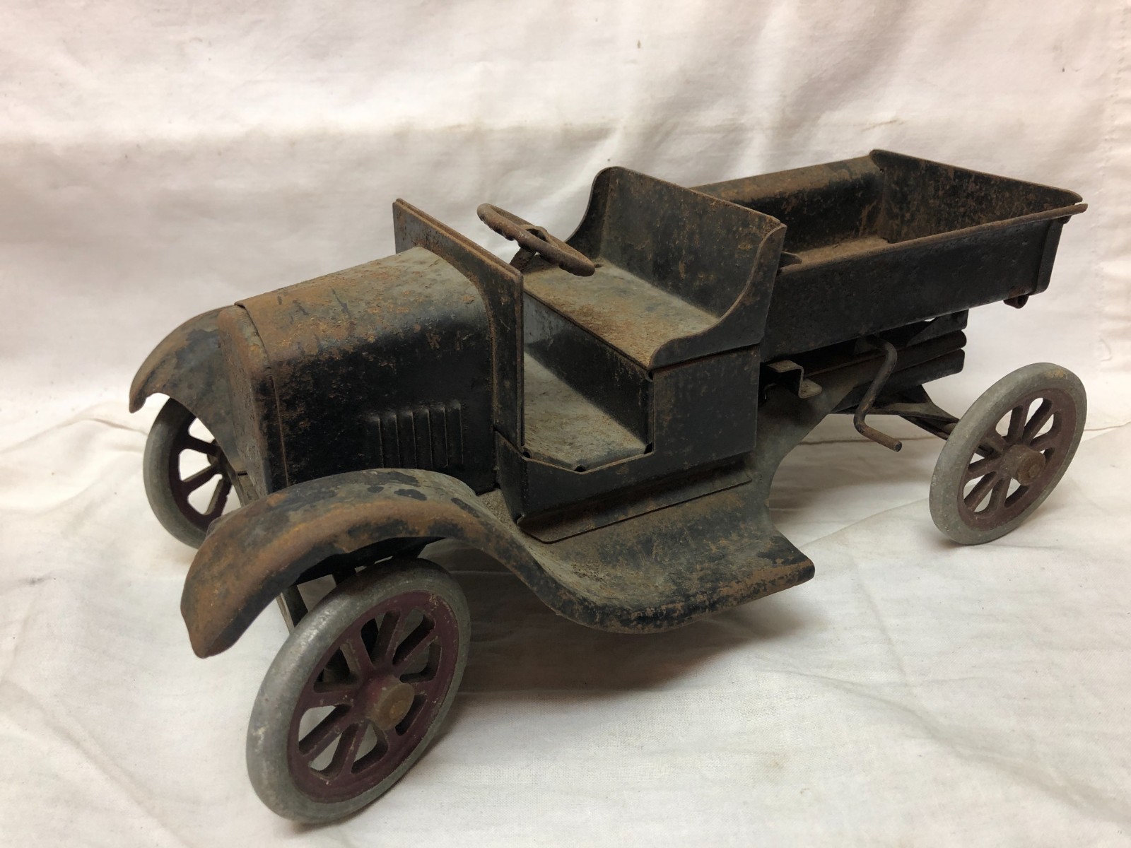 1927 Pressed Steel Buddy L Flivver Contractors Dump Truck 11″ Long Original