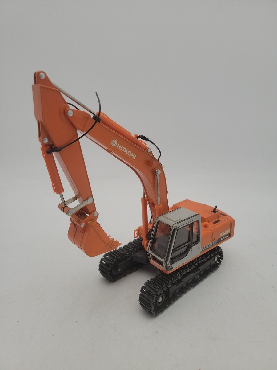 Hitachi 618 1:40 Scale Orange Hitachi EX200 Landy Excellent Excavator Die Cast