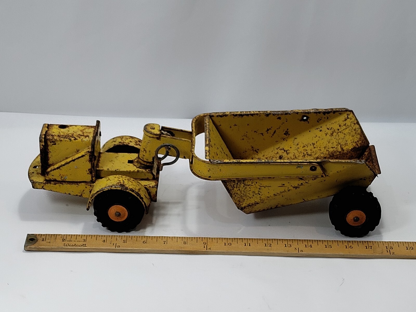 Large 18” Vintage Lumar Earth Hauler Bottom Dump Construction 21.00+24