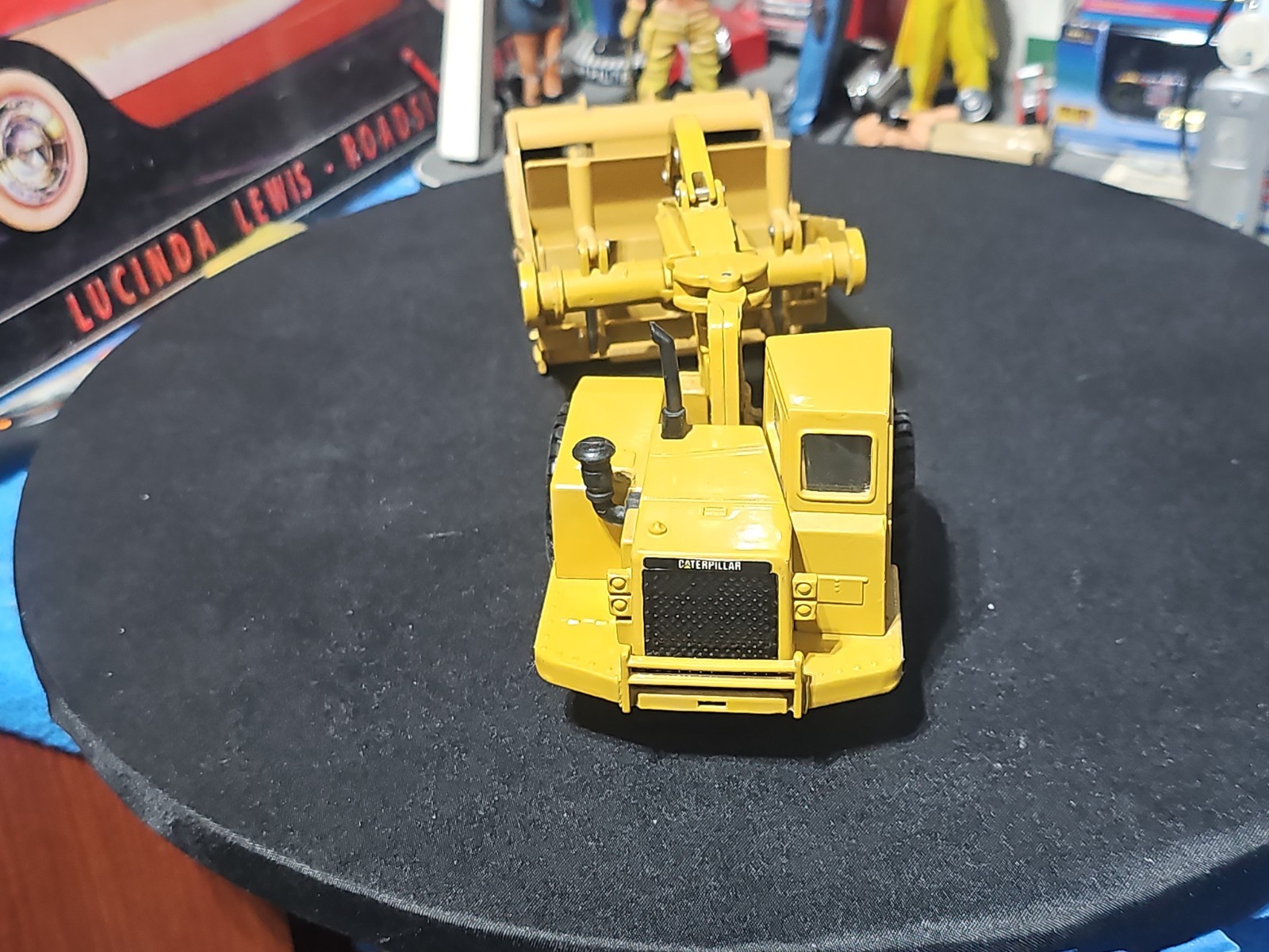 Vintage ERTL 1/50 Caterpillar Wheel Tractor SCRAPER Diecast Metal CAT 631E