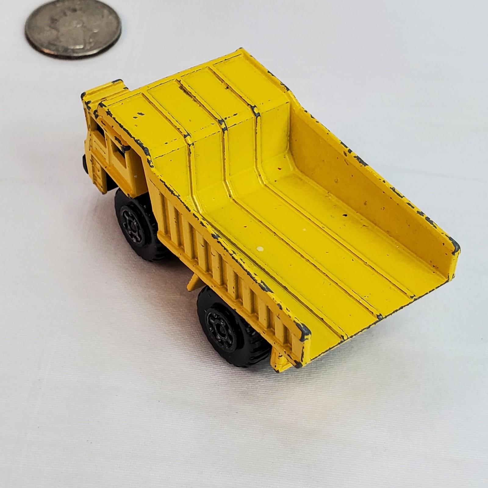 Vintage 1976 Matchbox Lesney Superfast #58 Faun Dump Truck Die-Cast Yellow ROUGH