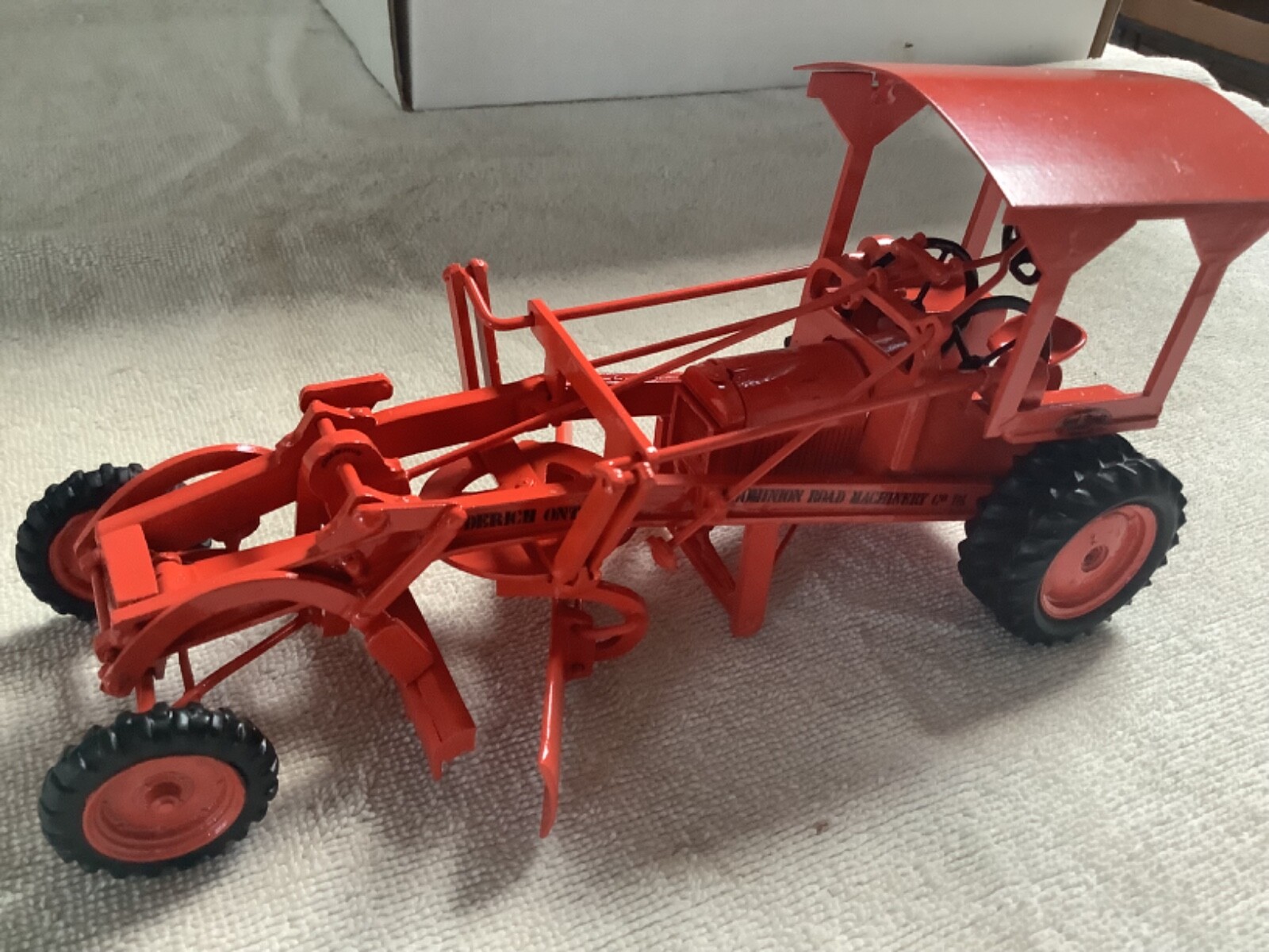 Teeswater Custom Tractor 1928 champion grader antique grader club 101 of 500 New