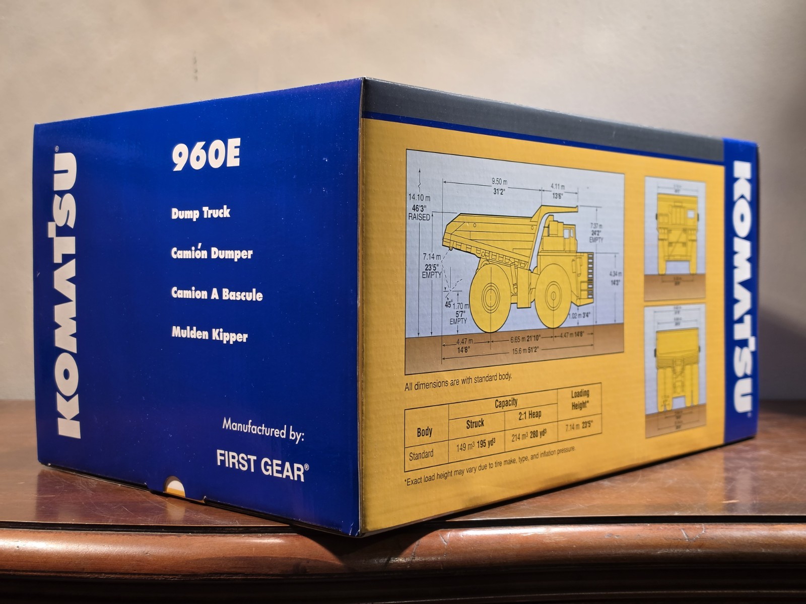 NEW MINT IN BOX! First Gear Komatsu 960E Mining Dump Truck 1:50 Scale Diecast