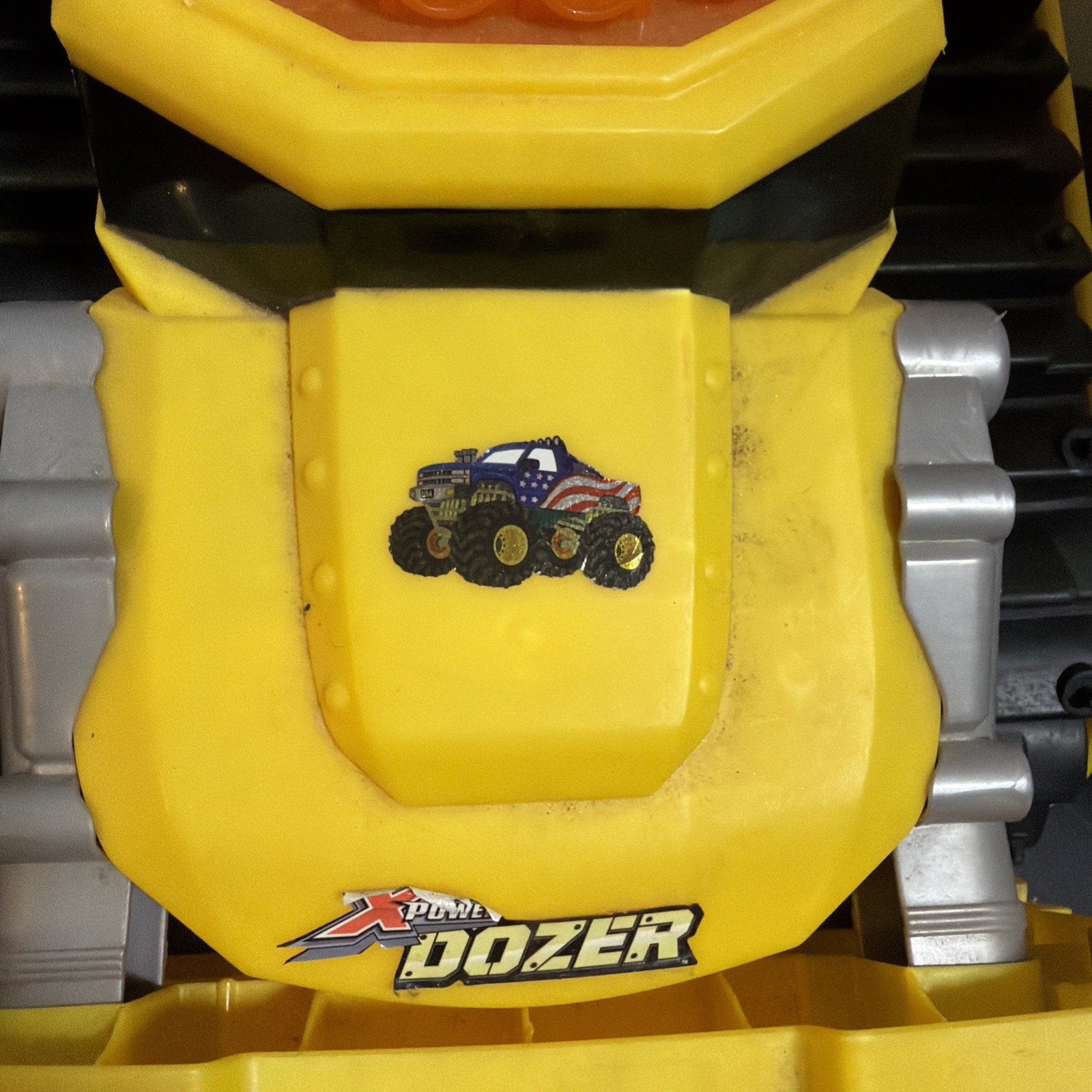 Xtreme Power Dozer Motorized Toy Truck