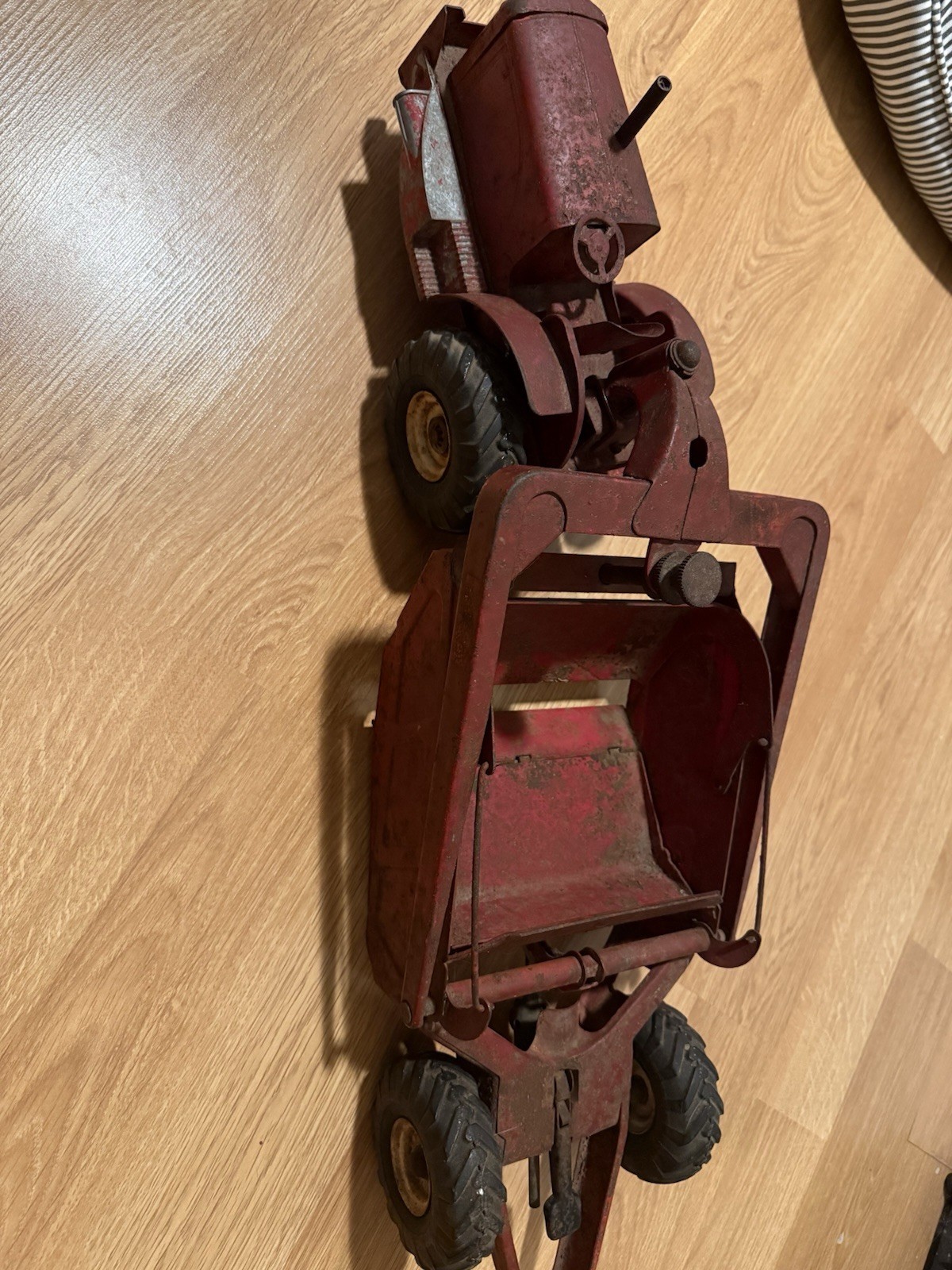 Vintage 1950s Doepke Model Toys 29″ Heiliner Earth Mover Road Grader Scraper