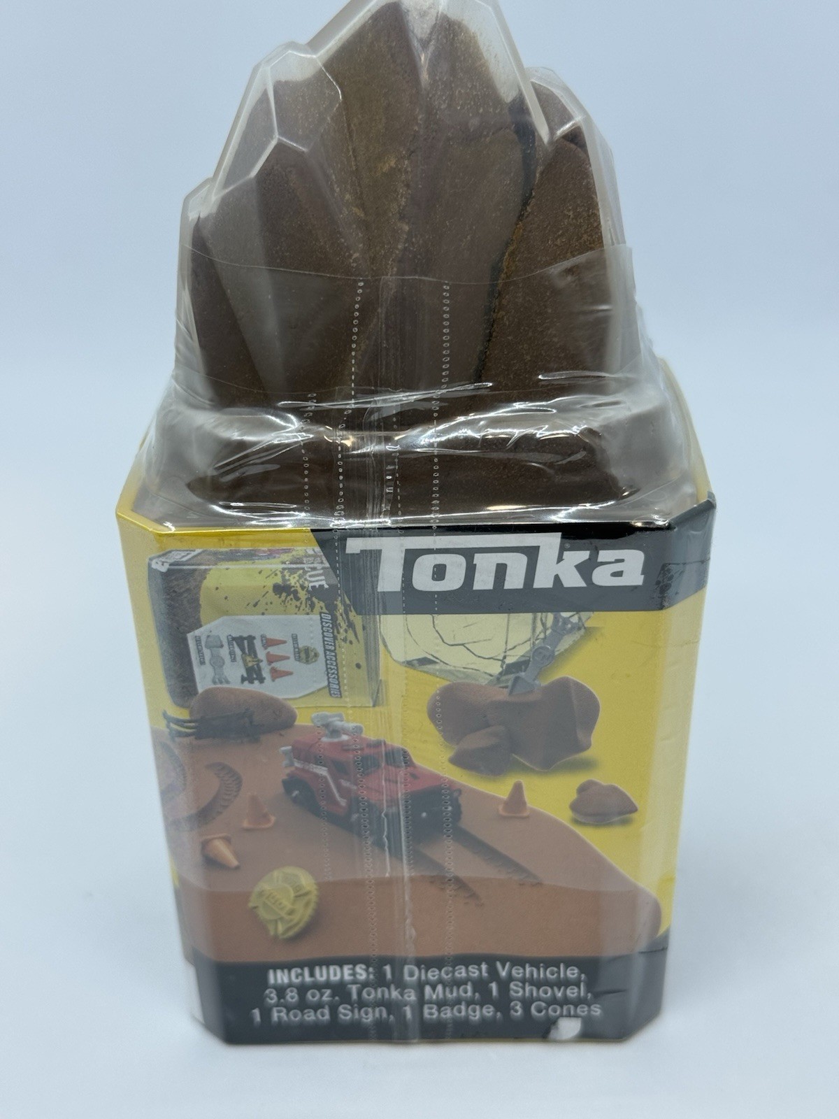 2020 Hasbro Tonka Mud Rescue Diecast Truck, Mud, & Accessories Set RED TRUCK