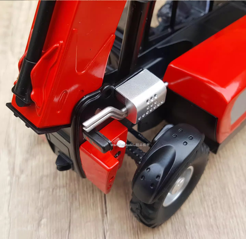 1:30 61CM XCMG XT5017K Telescopic Handler Arm Forklift Machine Diecast Model