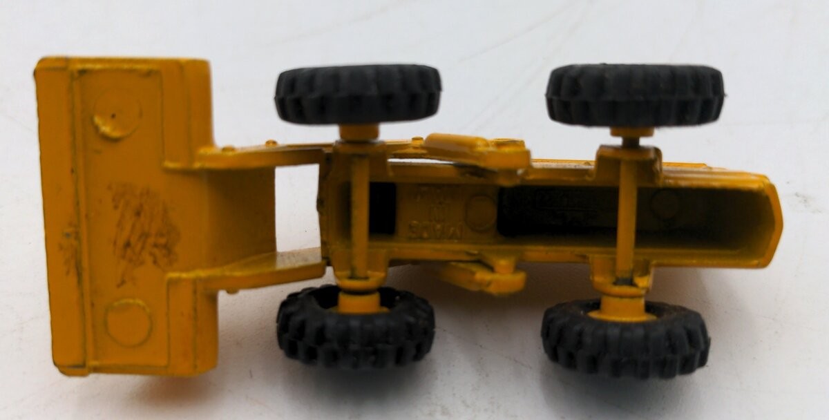 Mercury 501 1:130 Scale Diecast Michigan 375A Tractor Shovel EX/Box