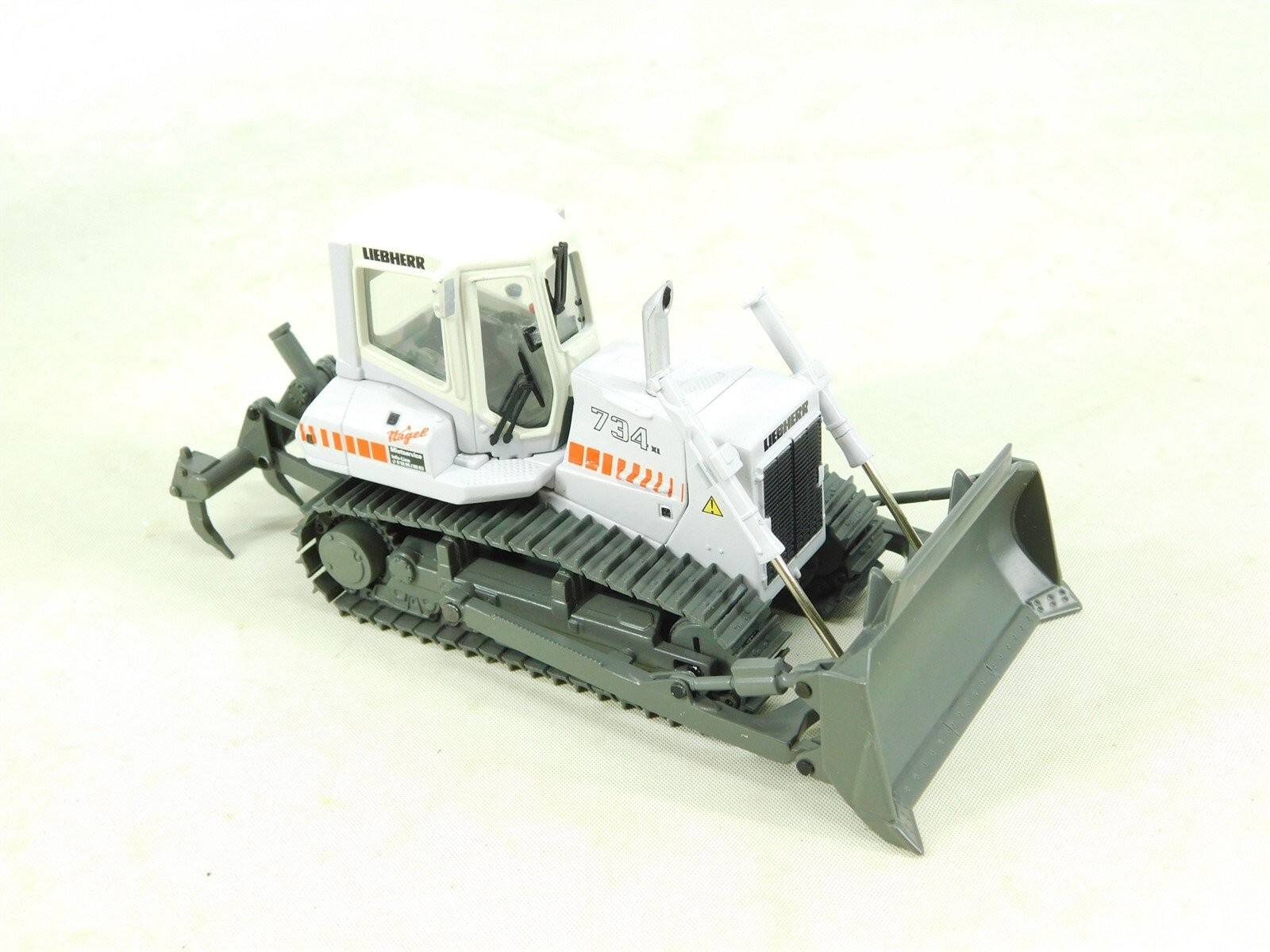 Liebherr PR734 XL Litronic Dozer Ripper Nagel Brami 1:50 Scale Model #25003N New
