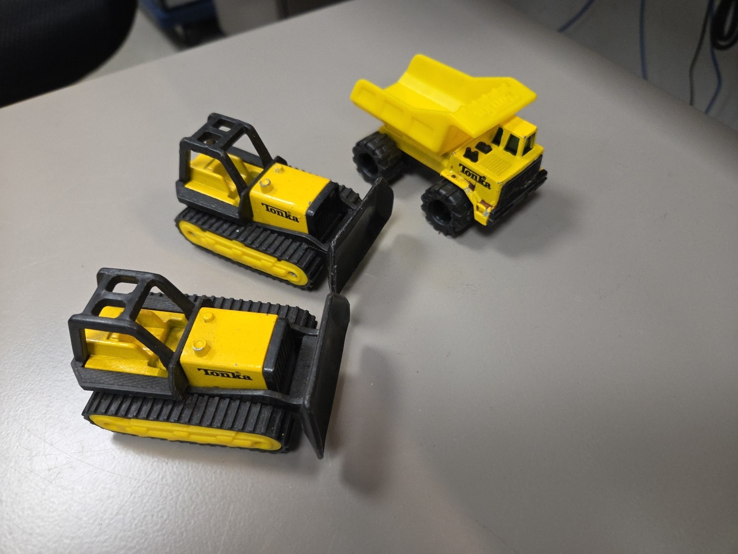 Tonka 1994 Die-Cast/plastic McDonalds Caterpillar Bulldozers Dump Truck Lot of 3
