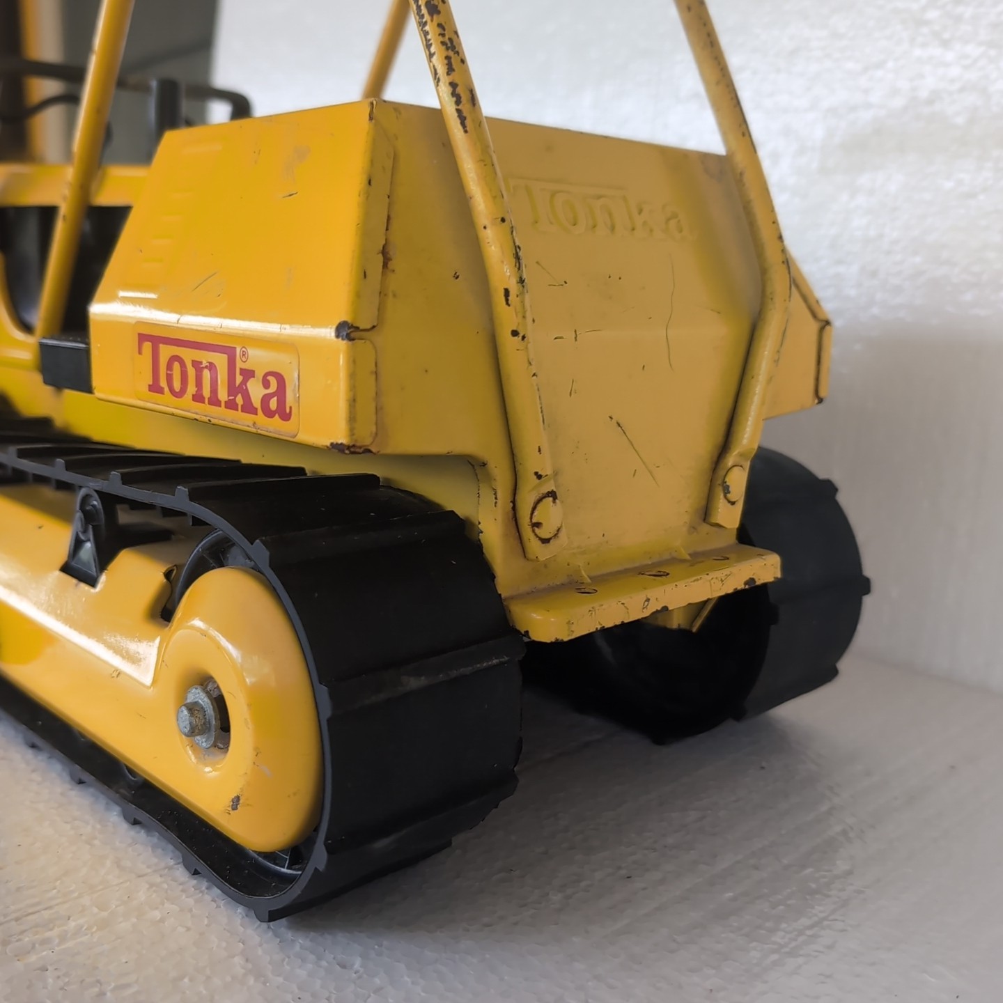 Vintage Tonka T9 Bulldozer