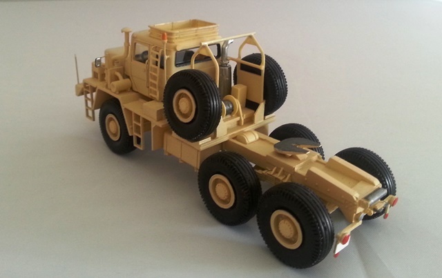HO 1/87 Faun HZ 40.45/45 6×6 Oilfield Truck – Ready Made Resin Model