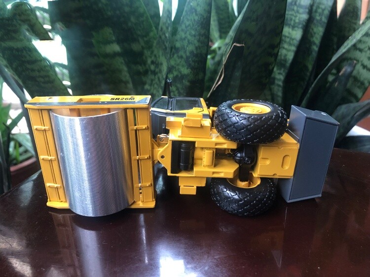 1:35 18CM SHANTUI SR26M Road Roller Construction Equipment Machine Diecast Model