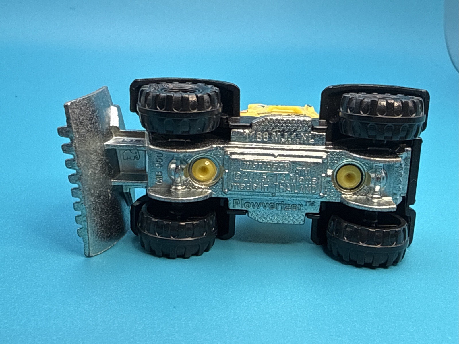 2005 Matchbox Yellow Snow Tractor “Plowverizer”