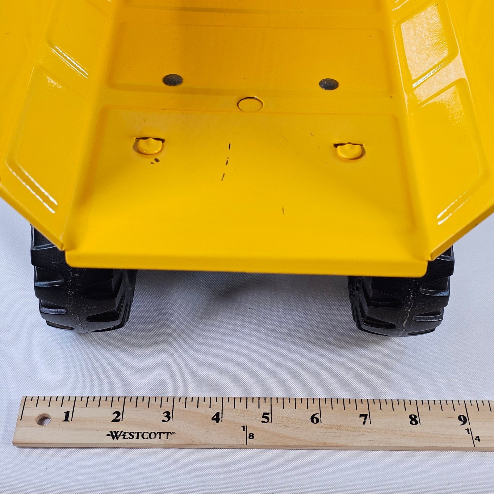 Tonka 354 Mighty Dump Truck Yellow Steel Bed Construction Toy Vehicle 17 Inch