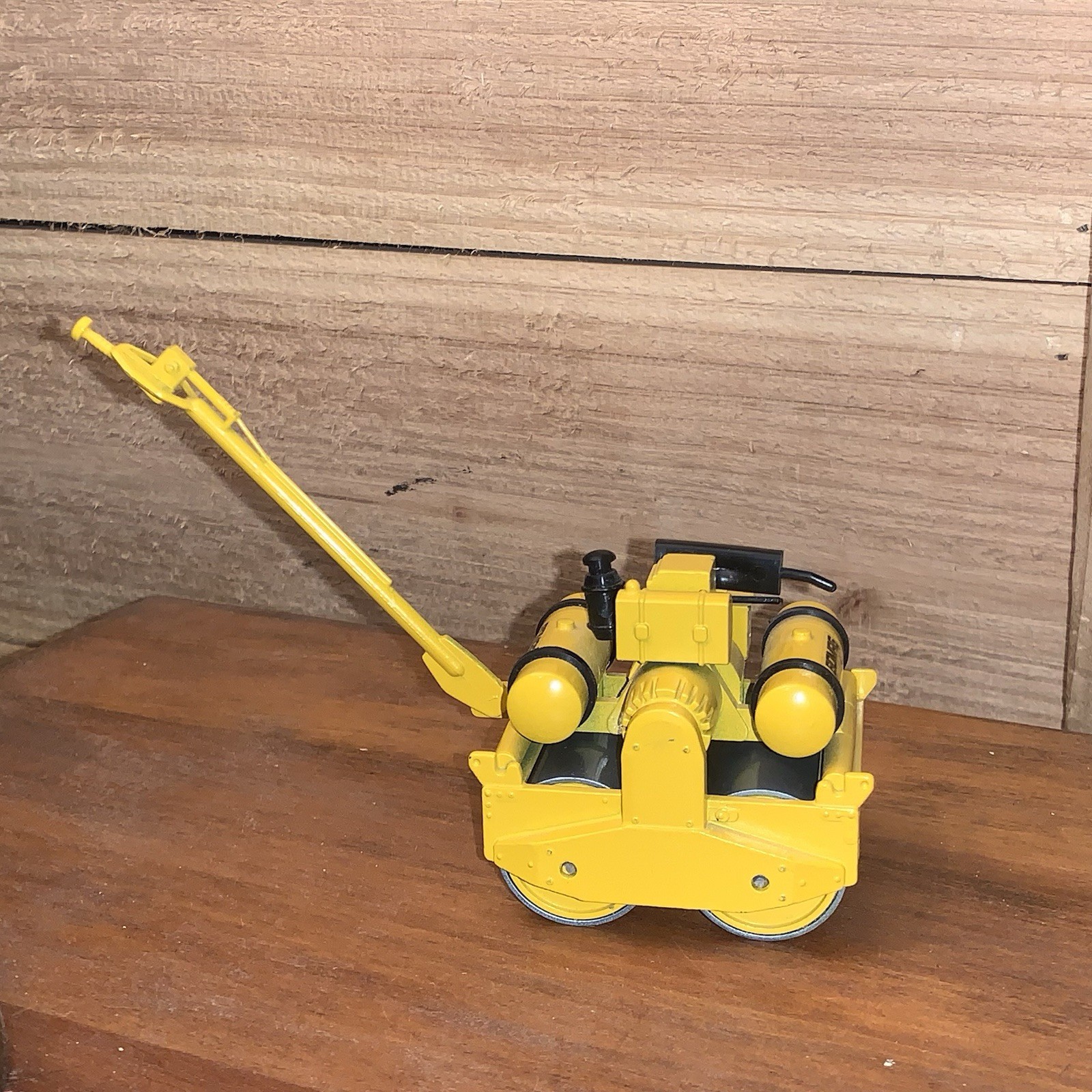 Bomag BW 90S Double Drum Roller 1:20 Scale Die Cast W Germany In Box READ