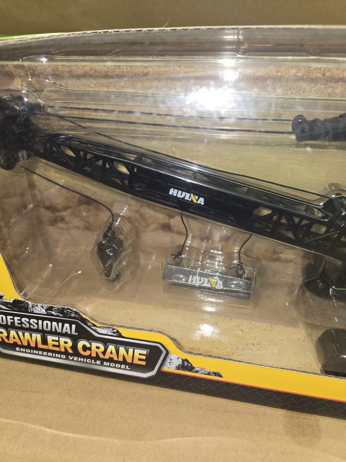 Crawler Crane Simulated Die Cast Toy 1/50 Scale New