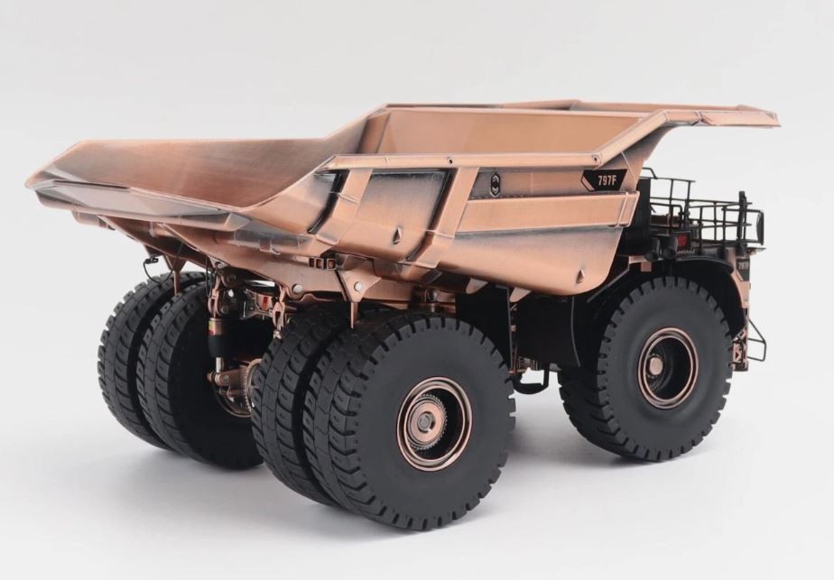 DIECAST MASTERS,CATERPILLAR 797F Dumper Truck – Copper Edition, 1/50, DCM85799