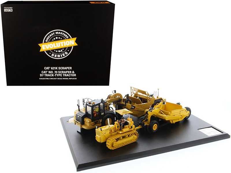 CAT Caterpillar 621K Tractor Scraper and CAT Caterpillar D7 Track-Type Tractor w
