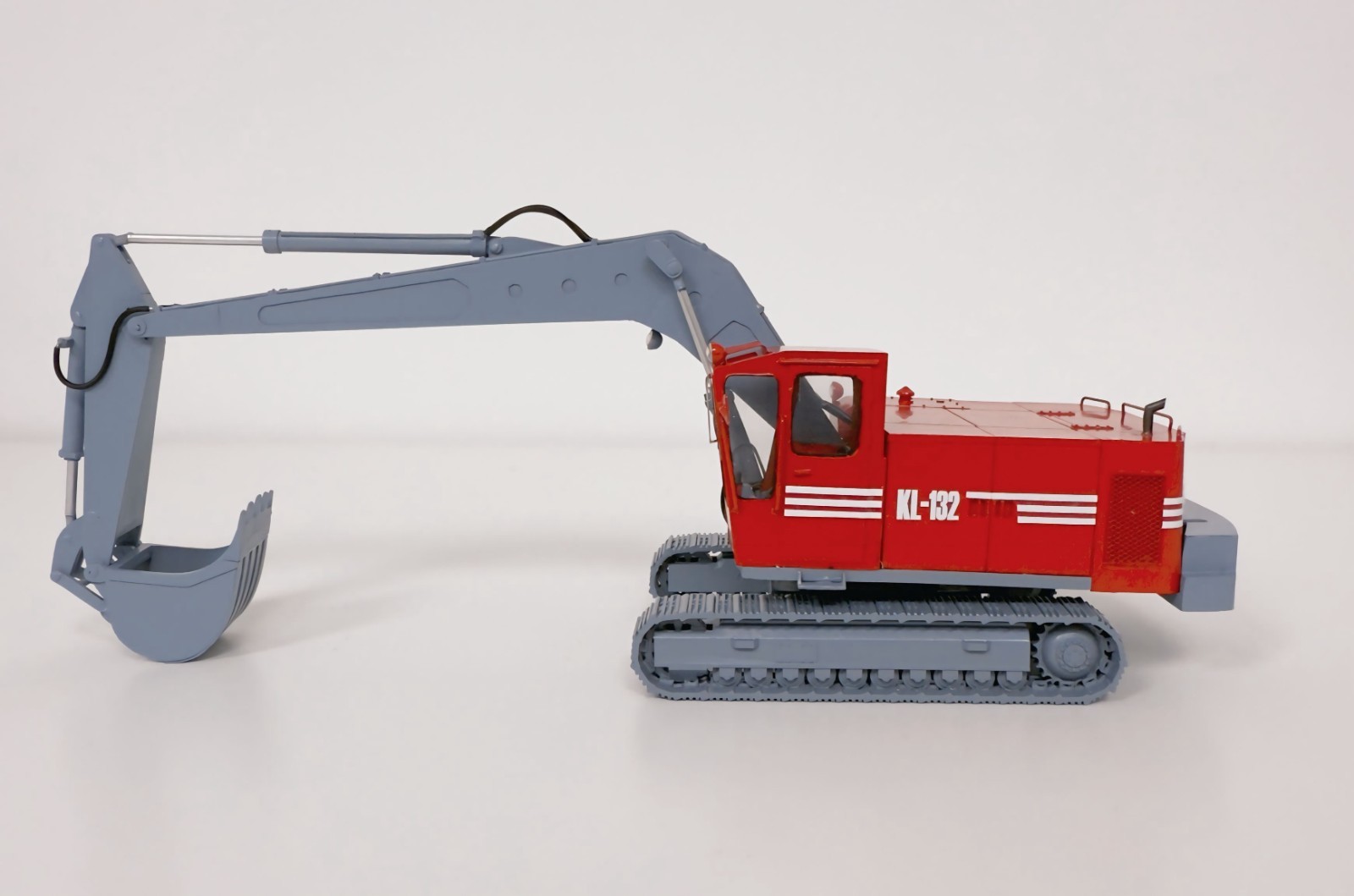 Resin 1/50 Kockum-Landsverk KL 132 Hydraulic Excavator – by Fankit Models